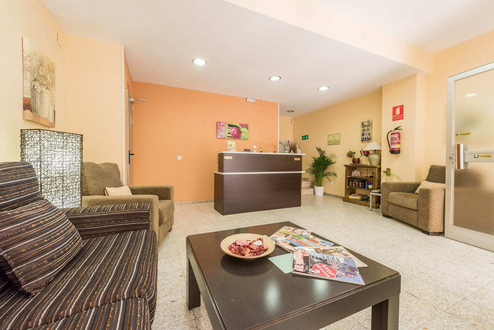 Hostal Arkanta Арганда-дель-Рей Экстерьер фото
